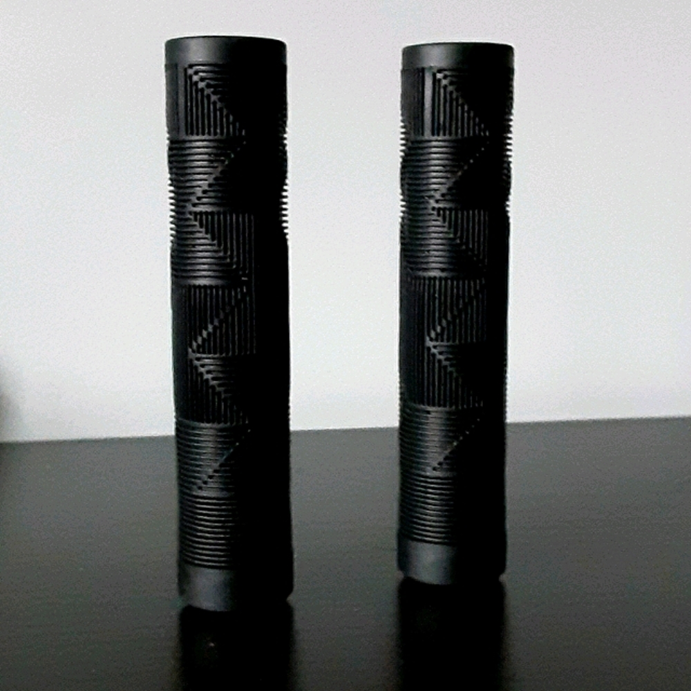 Bmx grips